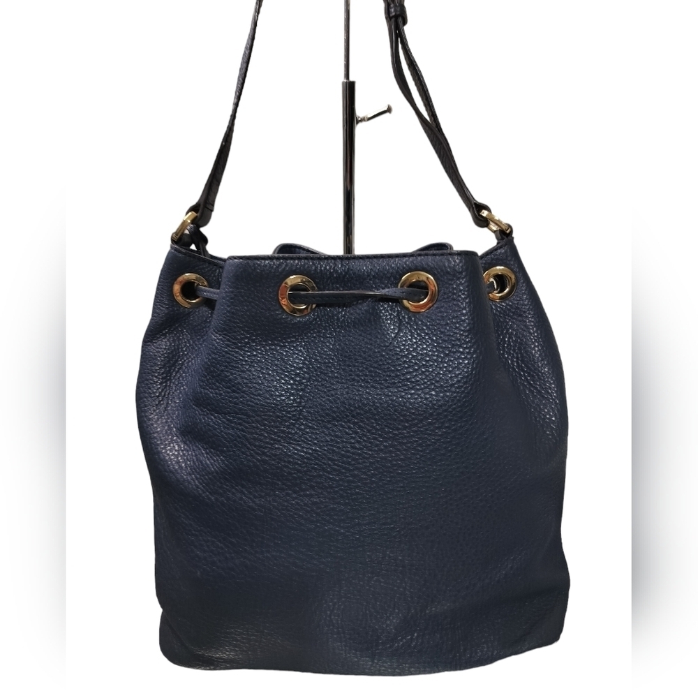 2385) Michael Kors Jules Navy Pebbled Leather Drawstring Shoulder Bag - Picture 3 of 11